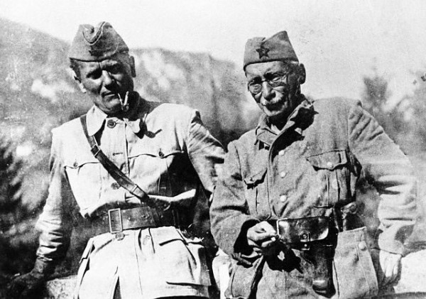 Moša Pijade (1890-1957), Photo with Tito during WW2